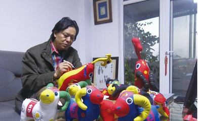 东营工艺美术大师匠心独运 2015年“大吉羊”工艺美术品赏析
